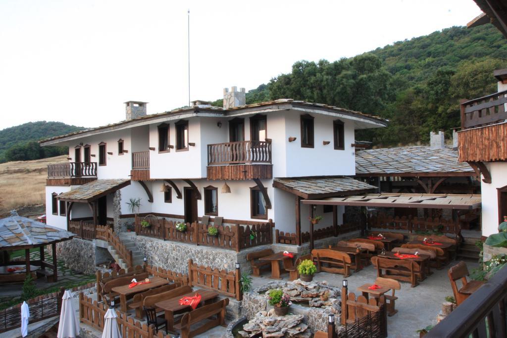 Complex Starite Kashti Hotel Medovo Exterior photo