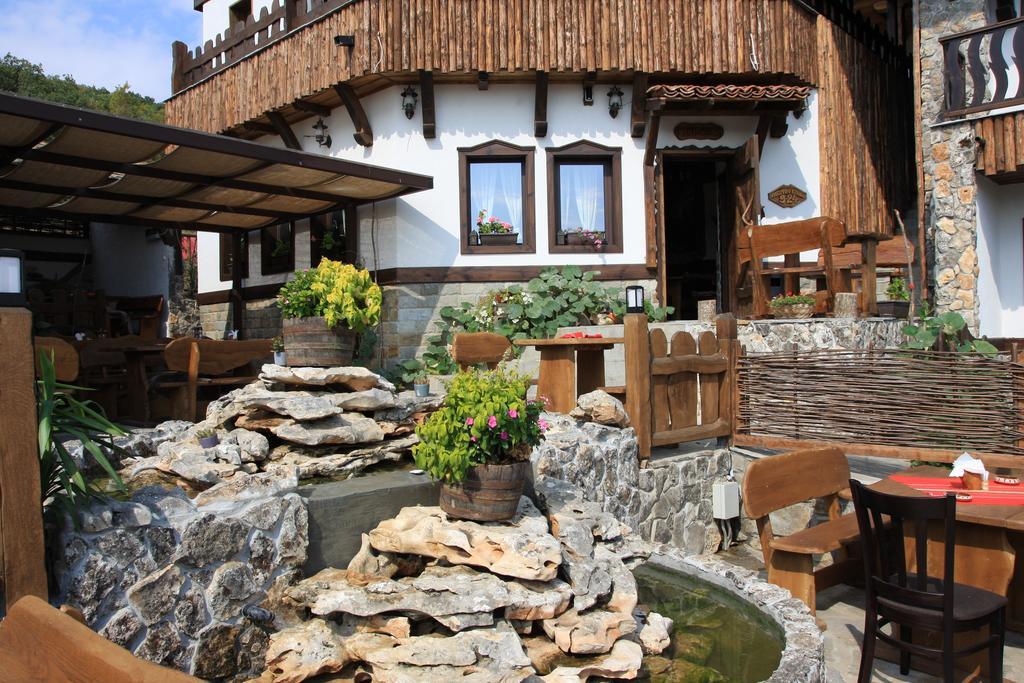 Complex Starite Kashti Hotel Medovo Exterior photo